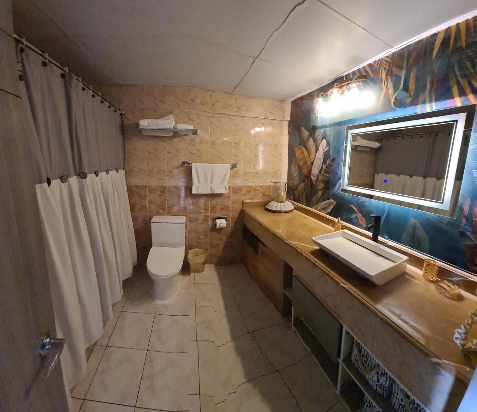 Apartamento Riviera, Lake Panajachel Сан-Хорхе-ла-Лагуна Экстерьер фото